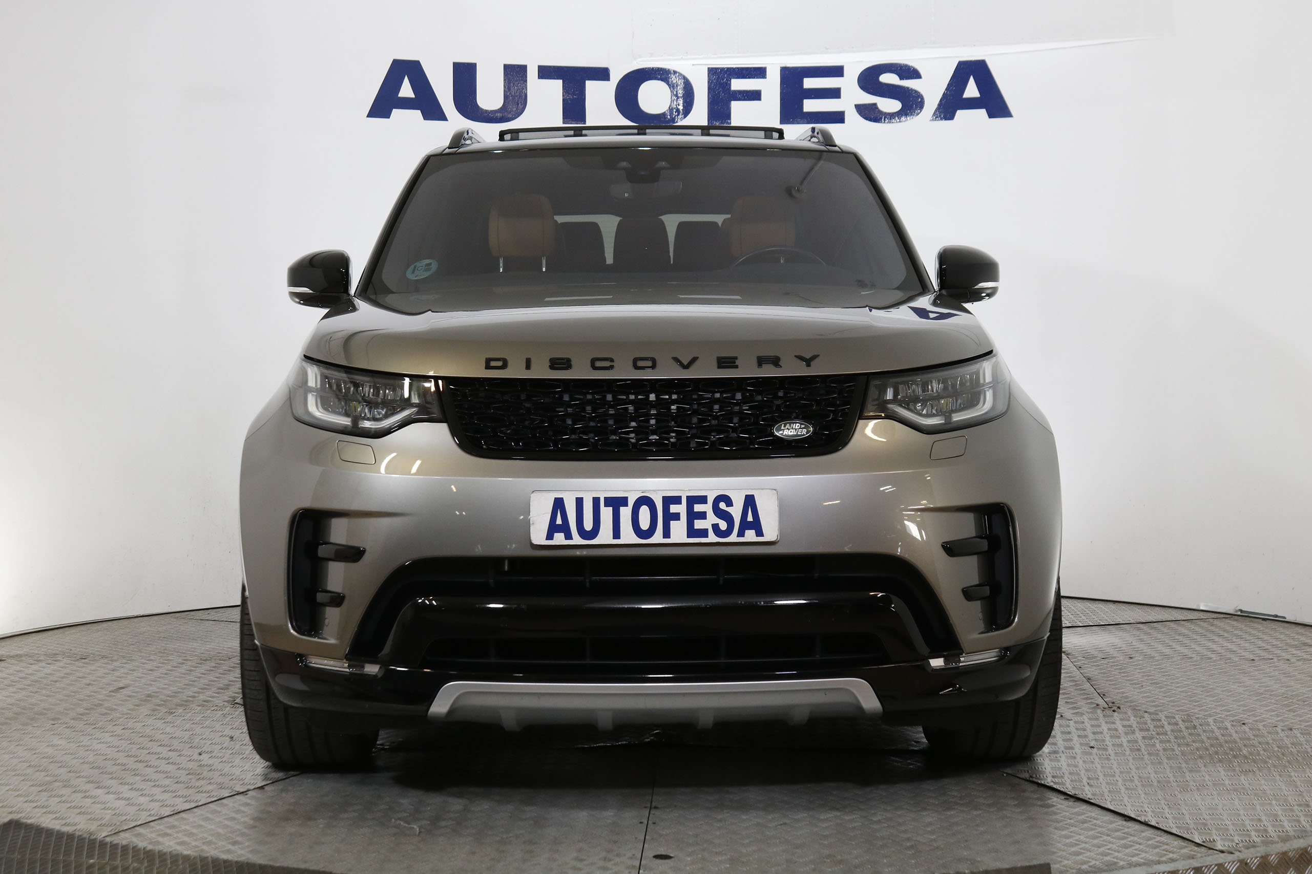 Land Rover Discovery 3.0 SDV6 HSE AUTO 7 PLAZAS 306CV 5P # TECHO,CUERO,NAVY foto 2