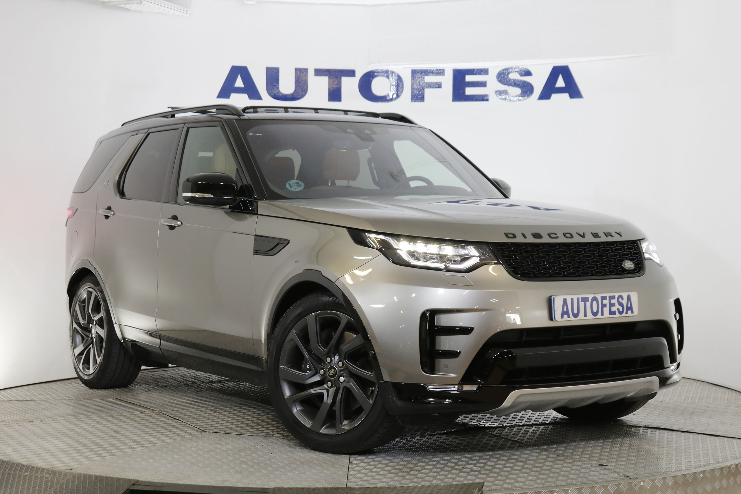Land Rover Discovery 3.0 SDV6 HSE AUTO 7 PLAZAS 306CV 5P # TECHO,CUERO,NAVY foto 3