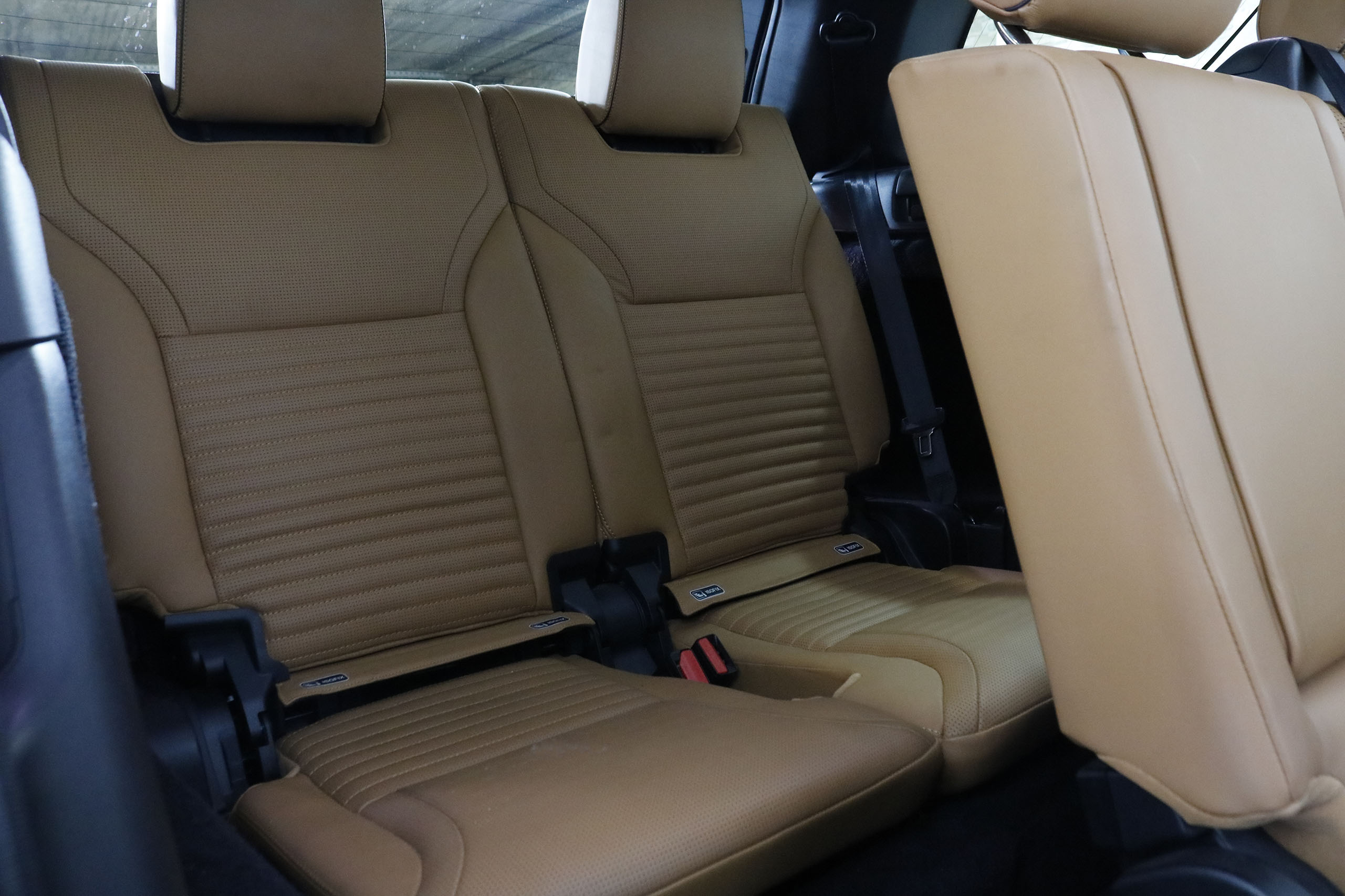 Land Rover Discovery 3.0 SDV6 HSE AUTO 7 PLAZAS 306CV 5P # TECHO,CUERO,NAVY foto 25