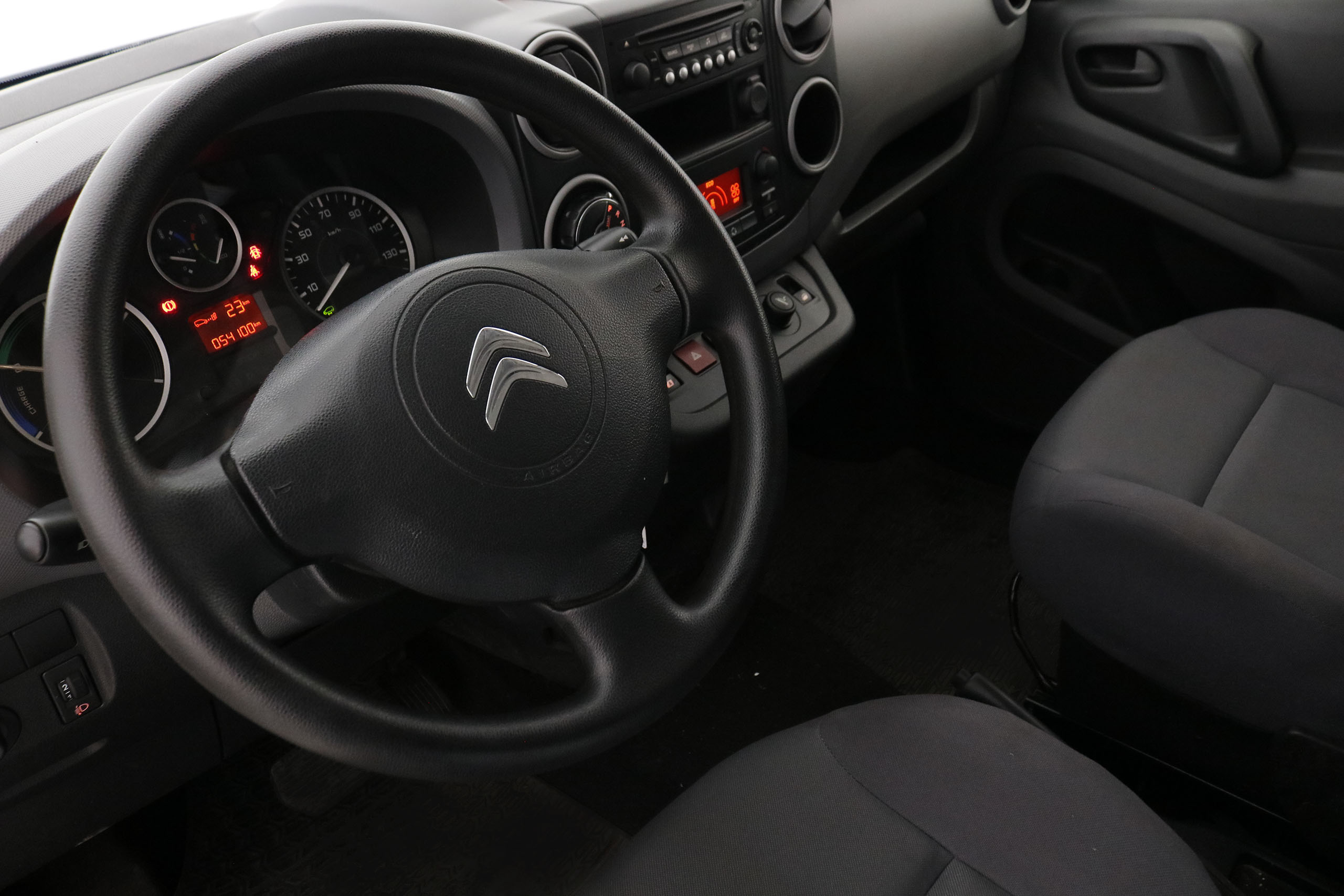 Citroen Berlingo Electric Furgo 67cv Auto 3P # IVA DEDUCIBLE foto 11