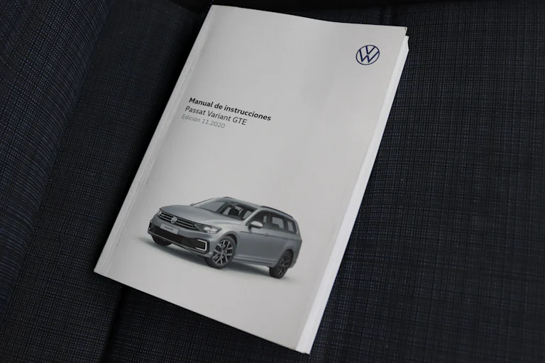 Volkswagen Passat Variant Variant 1.4 TSI GTE E-Power Hibrido Enchufable DSG 218cv 5P # IVA DEDUCIBLE,NAVY foto 25
