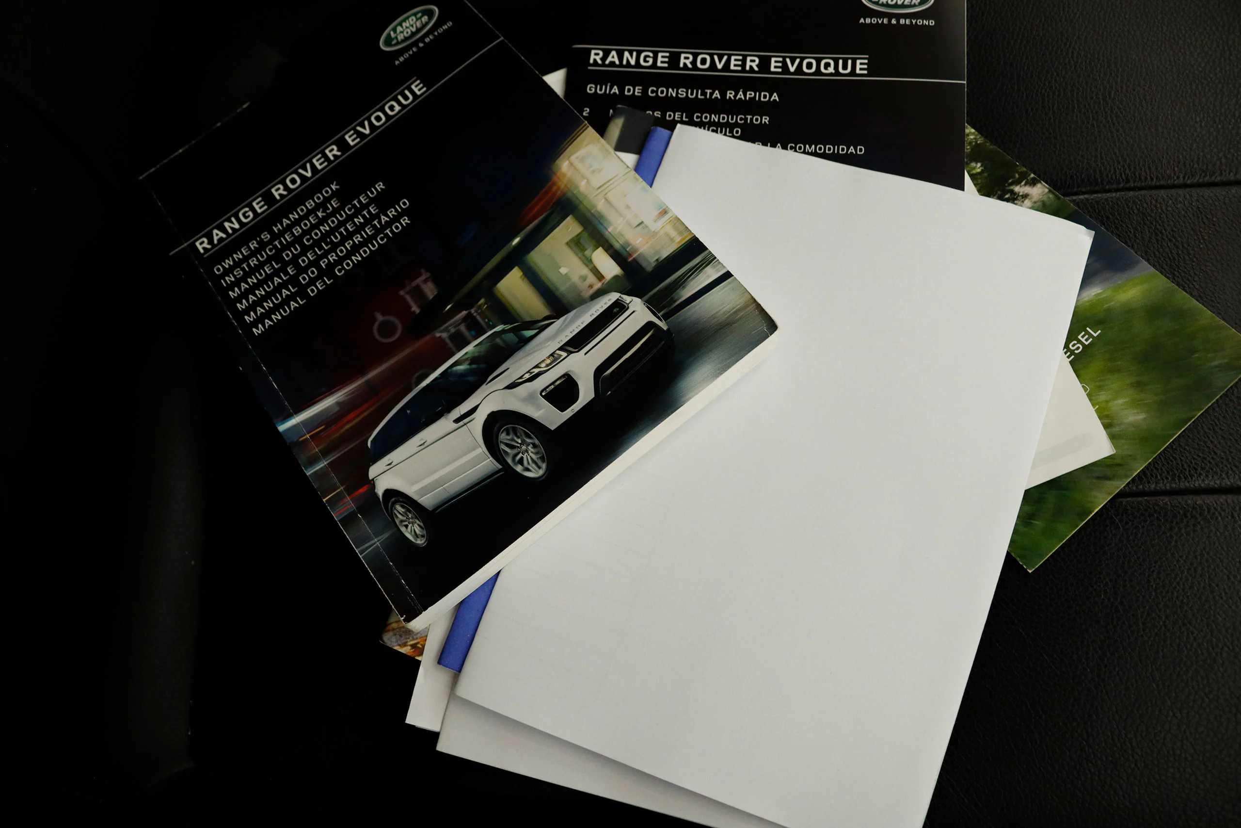 Land Rover Range Rover Evoque RANGE ROVER EVOQUE PRESTIGE 2.0 TD4 180cv Auto 4x4 5P # NAVY,CUERO - Foto 28