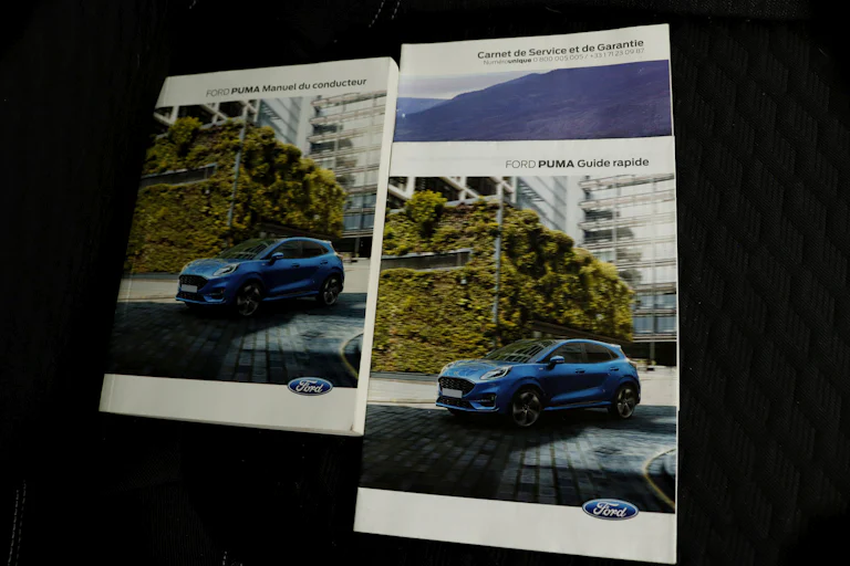 Ford Puma 1.0 Ecoboost 125cv MHEV Titanium Hybrid 5P # NAVY,PARKTRONIC,FAROS LED foto 24