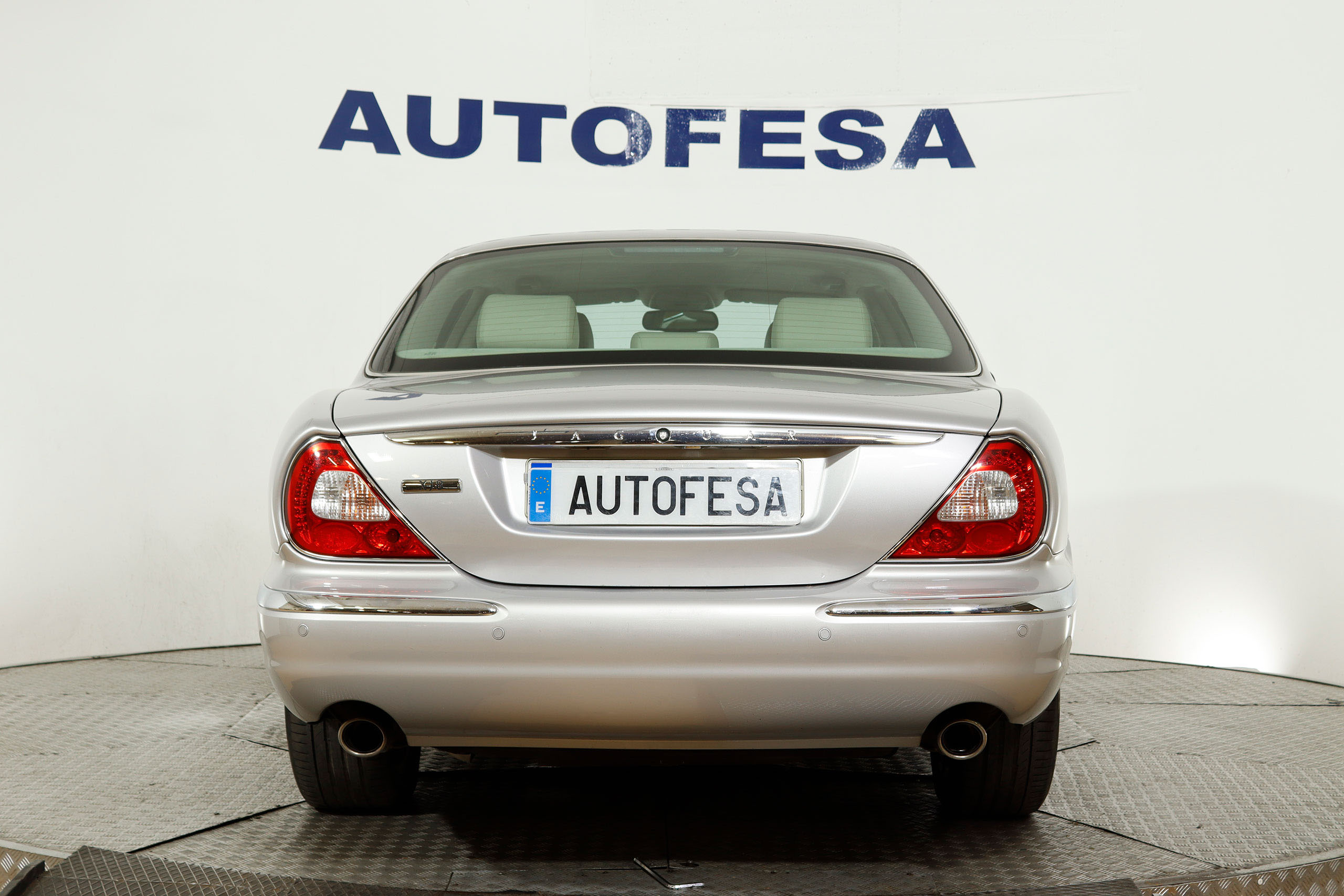 Jaguar Xj8 4.2 V8 Auto 300cv Ejecutive 4P # CUERO foto 7