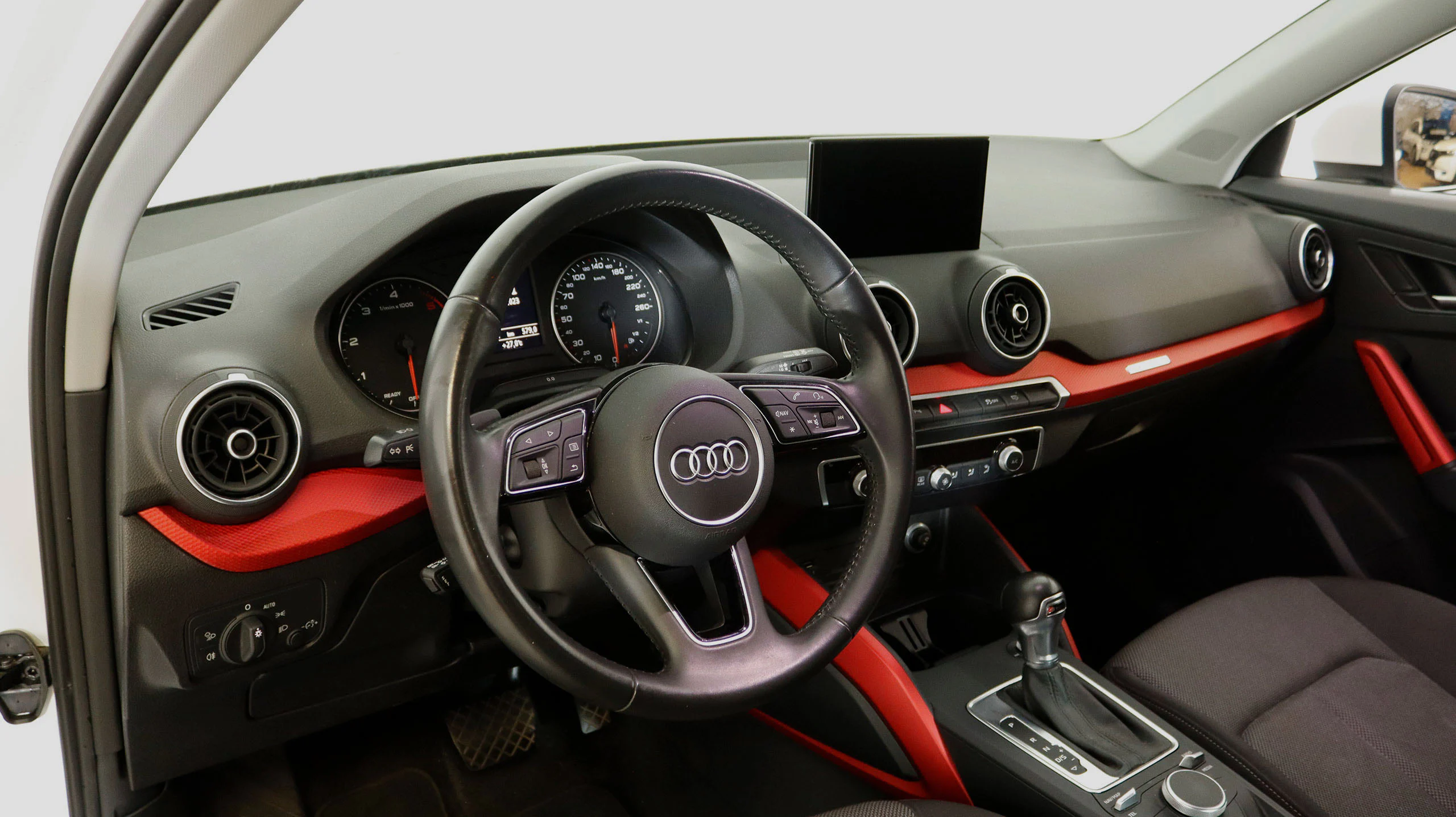 Audi Q2 Q2 30TDI Sport Edition 4x2 115cv 5P Auto S/S# IVA DEDUCIBLE, LED - Foto 18
