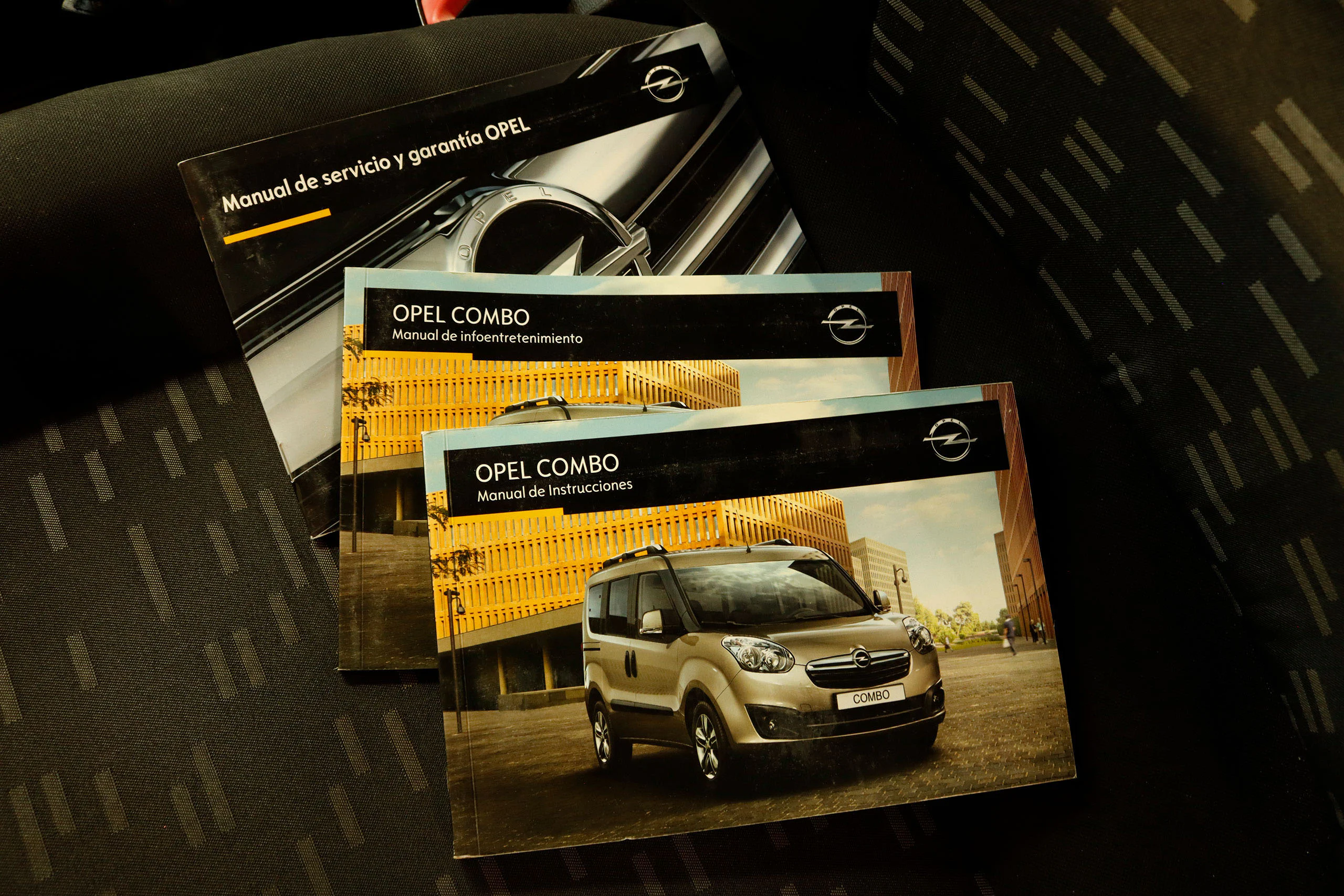 Opel Combo Tour 1.3 CDTI 95cv Expression 5p - Foto 21