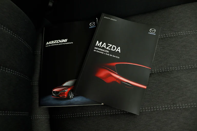 Mazda 6 SEDAN 2.0 SKYACTIVE-G 145cv Zenith Auto 4P # IVA DEDUCIBLE,NAVY foto 28