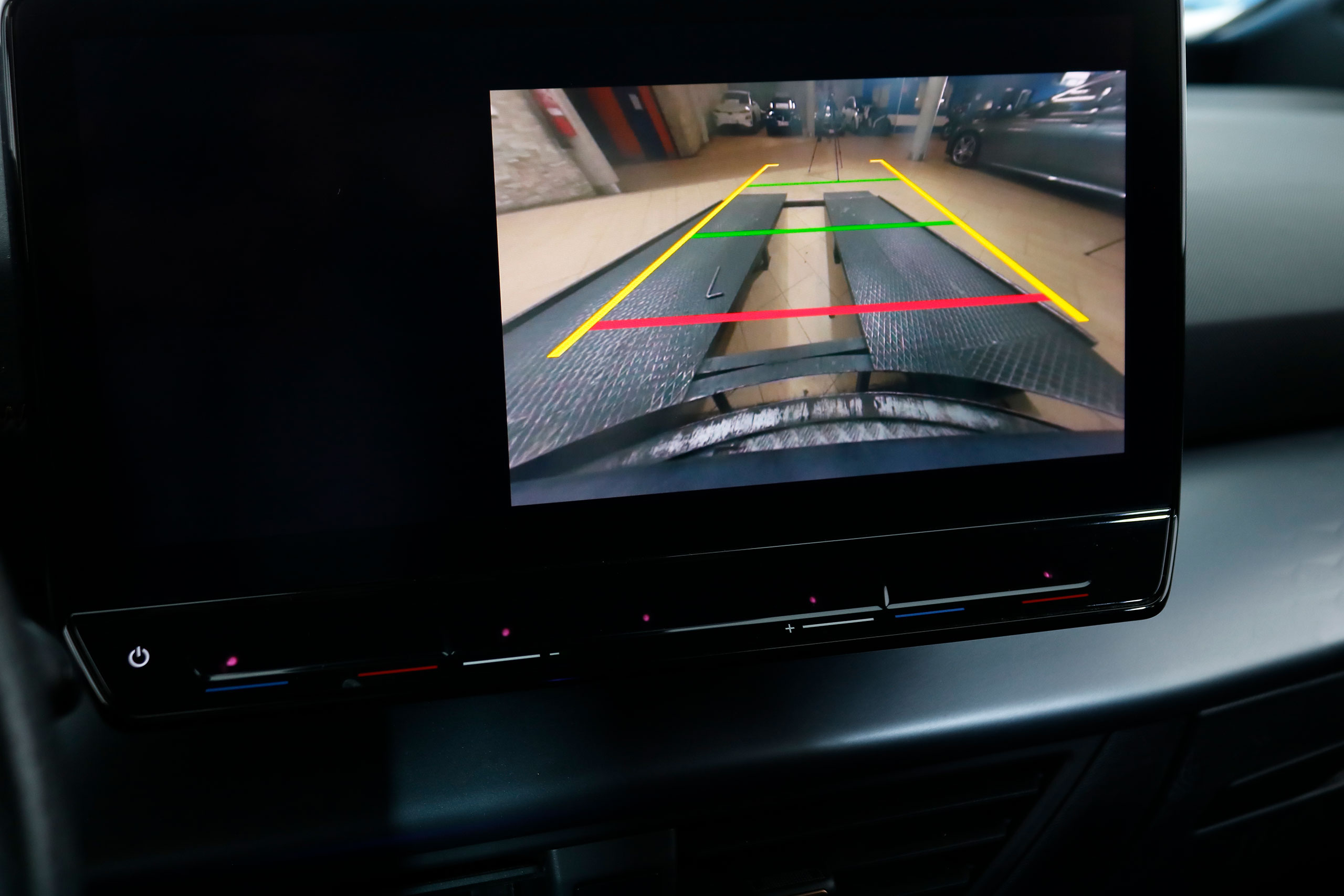 CUPRA BORN 62 KWH 470 Kms Autonomia 204cv Auto 5P foto 17