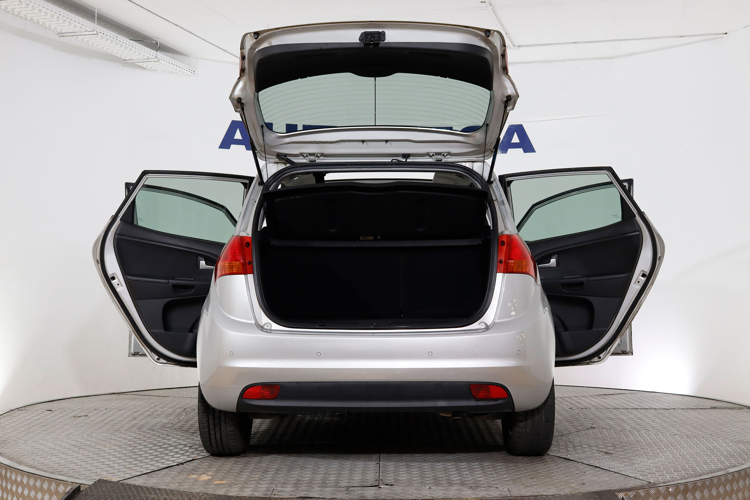 Kia Venga VENGA 1.6 TECHO PREMIUM 125CV 5P foto 10