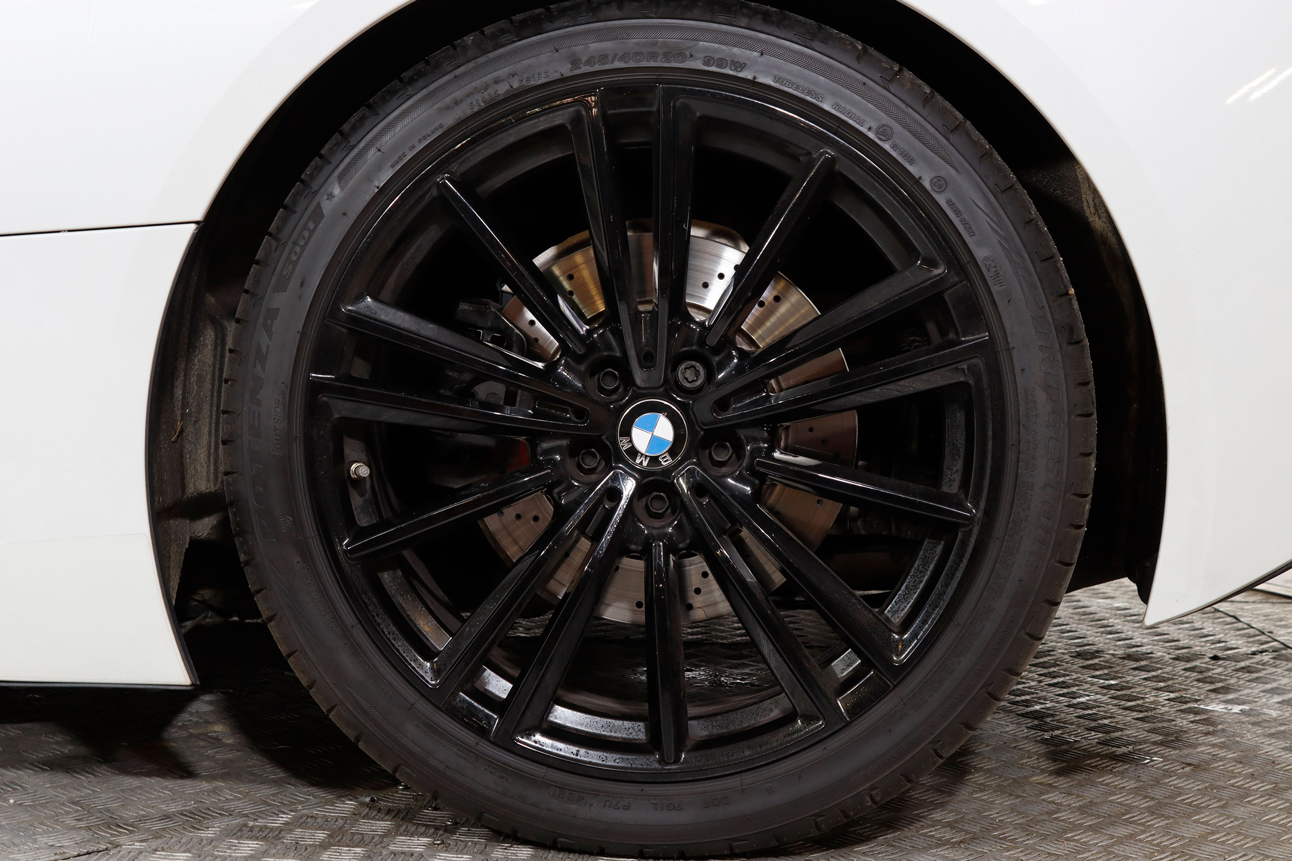 BMW I8 Roadster Híbrido Enchufable 367cv Auto 2P # CUERO, NAVY, FAROS LED foto 22