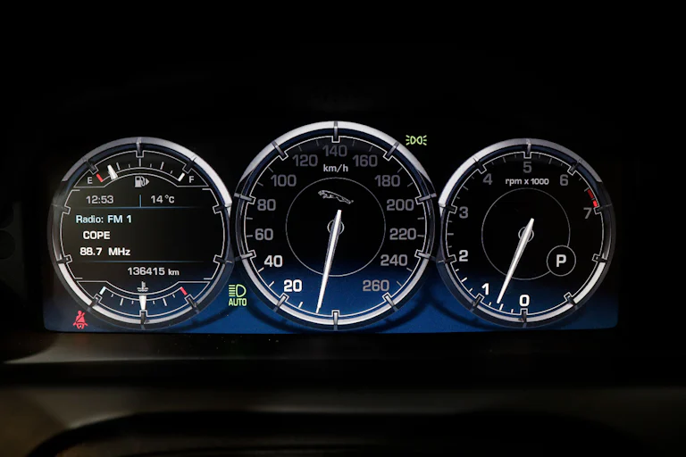 Jaguar Xj 5.0L 385cv Portfolio Auto 4P # TECHO ELE,CUERO,NAVY,BIXENON foto 20