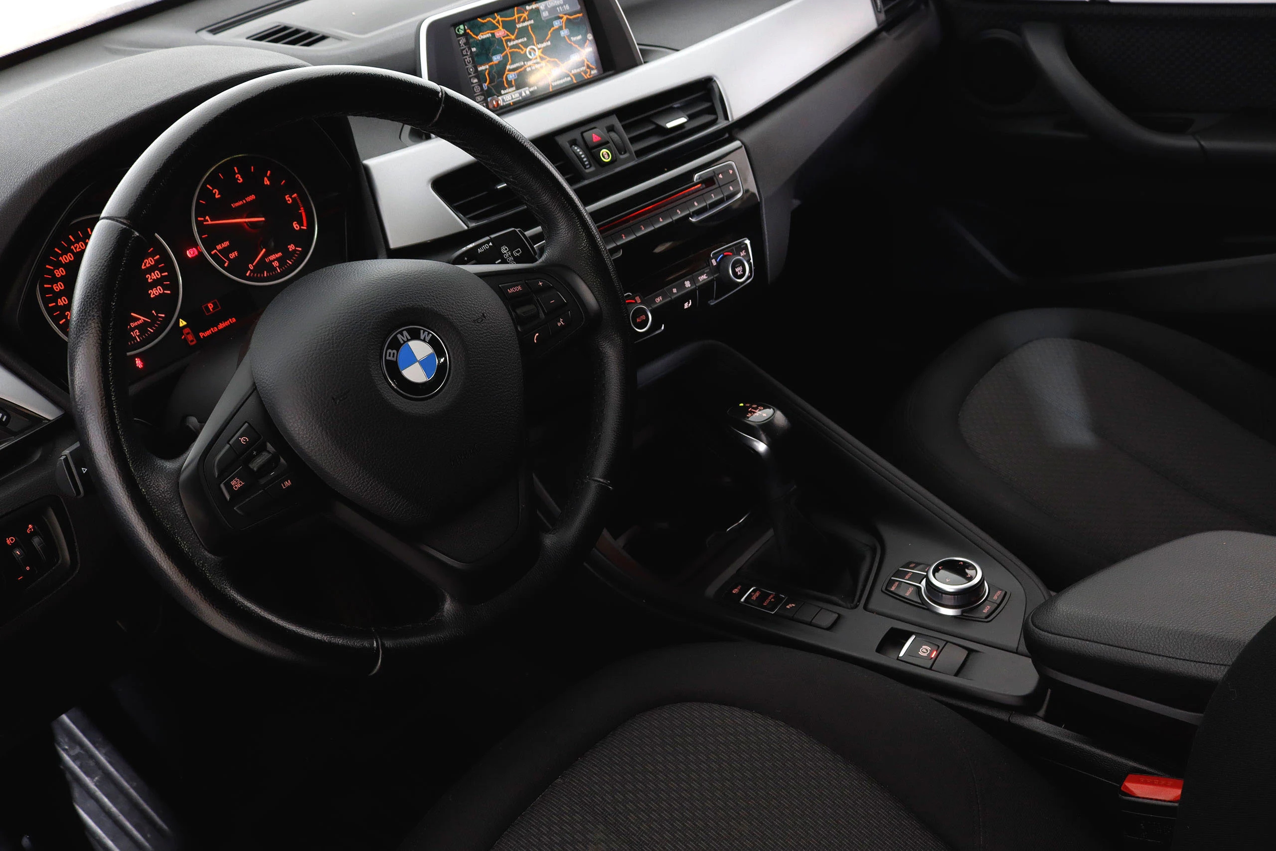 BMW X1 18D S-DRIVE BUSINESS 150cv Auto 5P S/S, NAVY, PARKTRONIC - Foto 15