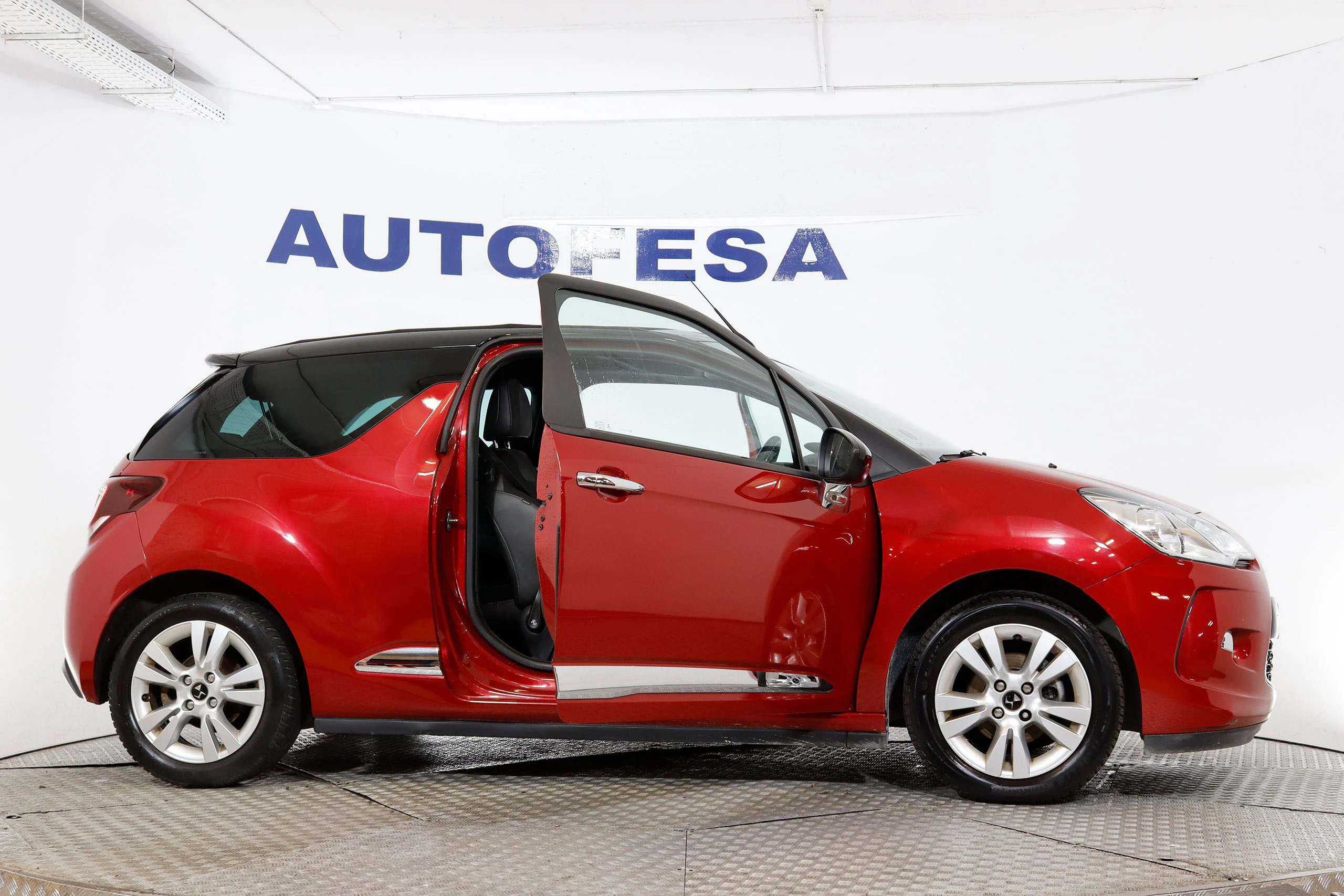 DS DS 3 1.2 CABRIO 110cv SO CHIC 3P S/S # NAVY, PARKTRONIC - Foto 13