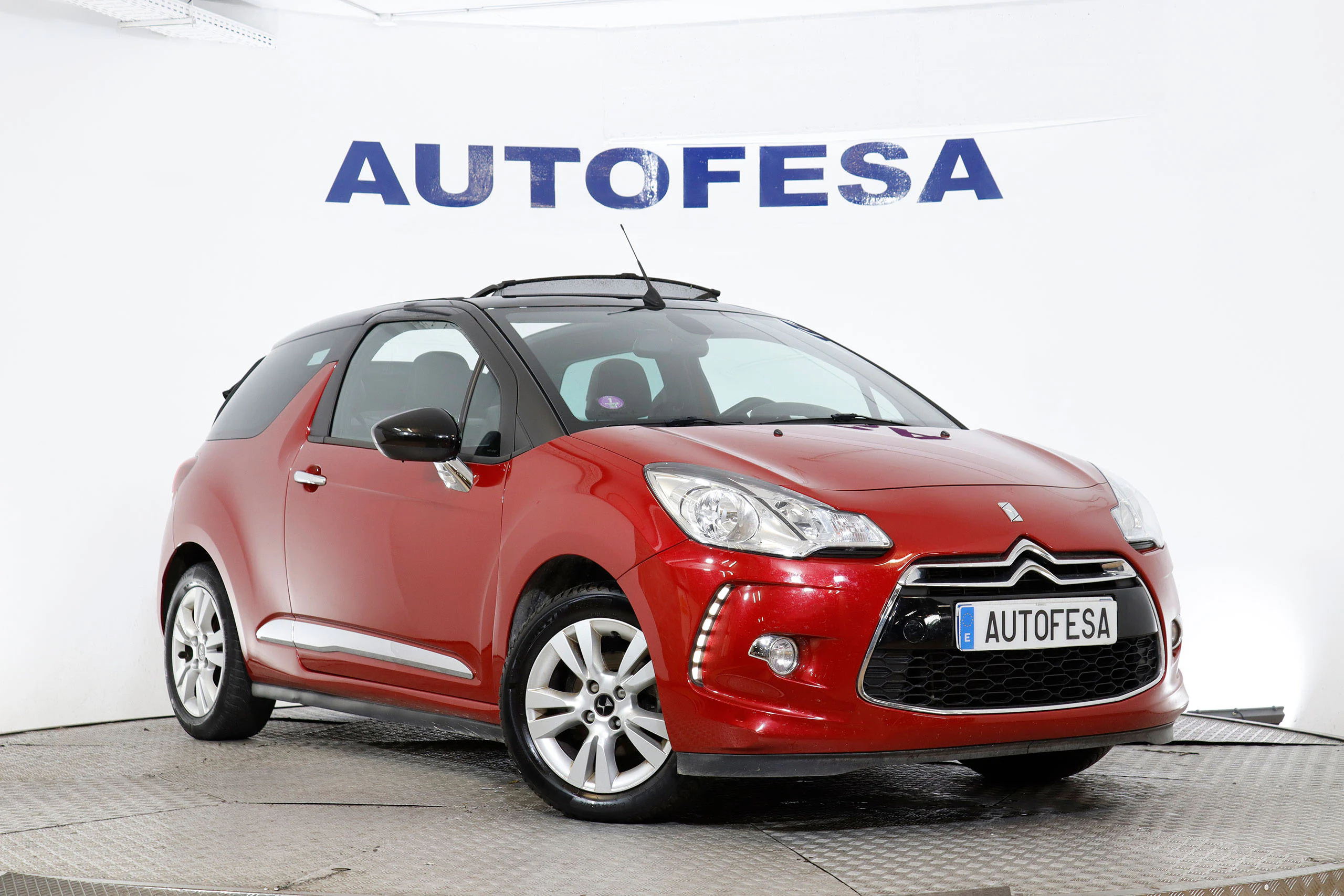 DS DS 3 1.2 CABRIO 110cv SO CHIC 3P S/S # NAVY, PARKTRONIC - Foto 3