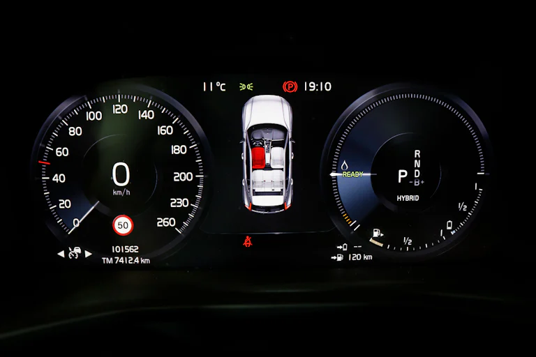 Volvo XC 40 1.5 T5 TWIN RECHARGE INSCRIPTION Auto 197cv 5P # IVA DEUCIBLE, NAVY, CUERO, TECHO ELEC PANORAMICO, FAROS LED foto 20