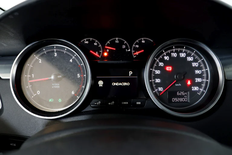 Peugeot 508 2.0 HDI 180cv GT Auto 4P S/S # NAVY, CUERO, FAROS LED foto 18