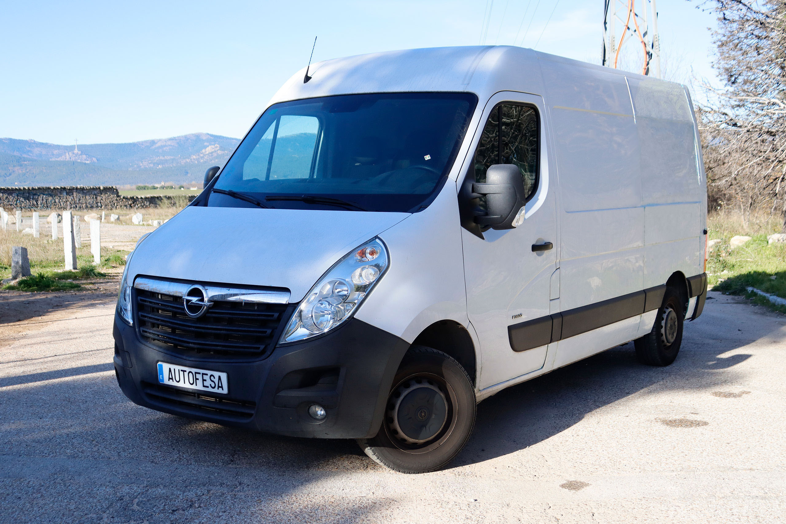 Opel Movano FURGON 2.3 L2H2 35T 130cv 4P # IVA DEDUCIBLE,NAVY, BLUETOOTH foto 1
