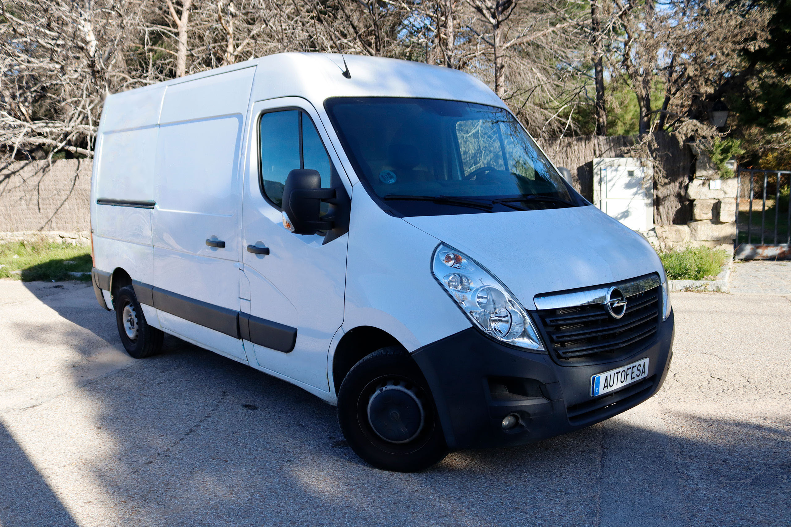 Opel Movano FURGON 2.3 L2H2 35T 130cv 4P # IVA DEDUCIBLE,NAVY, BLUETOOTH foto 3