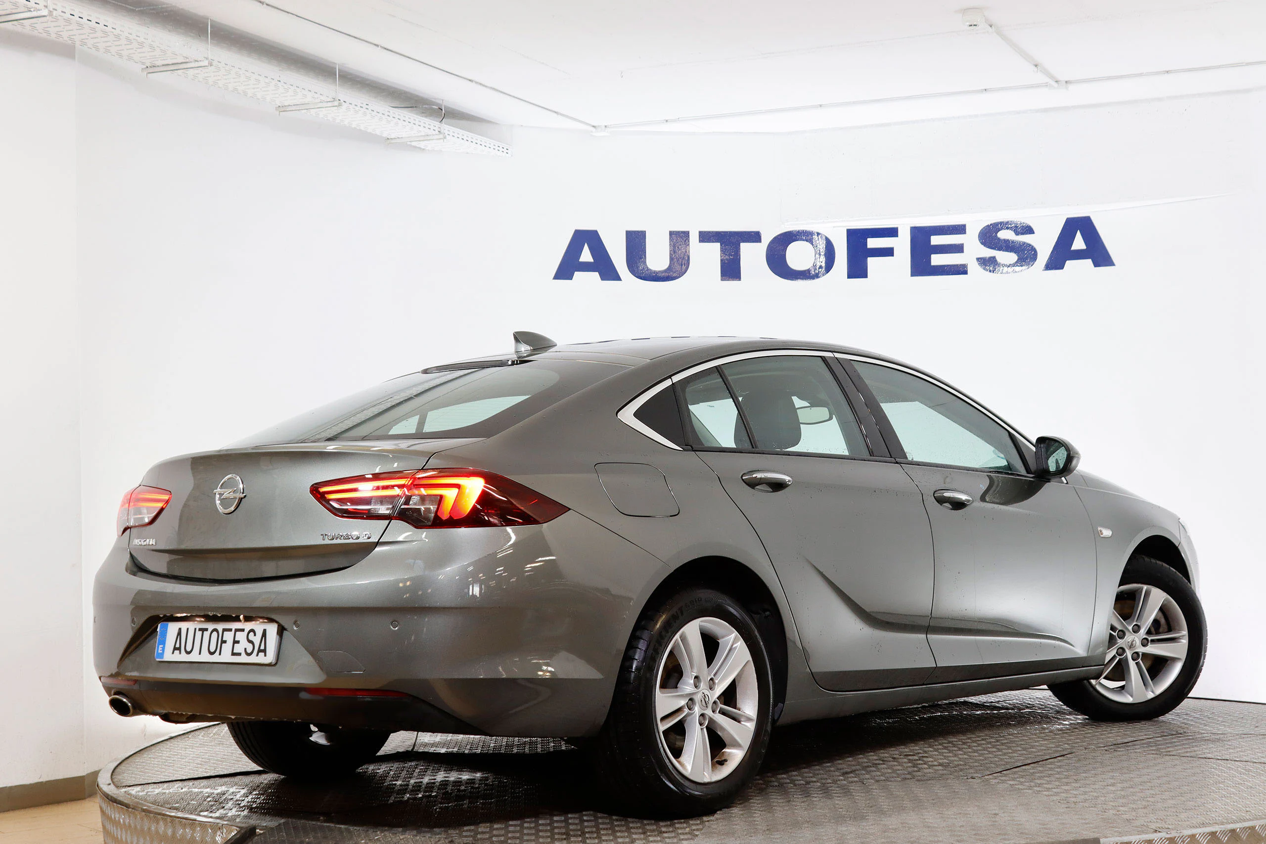 Opel Insignia 2.0 CDTI EXCELLENCE 170cv 5P S/S # NAVY, PARKTRONIC - Foto 6