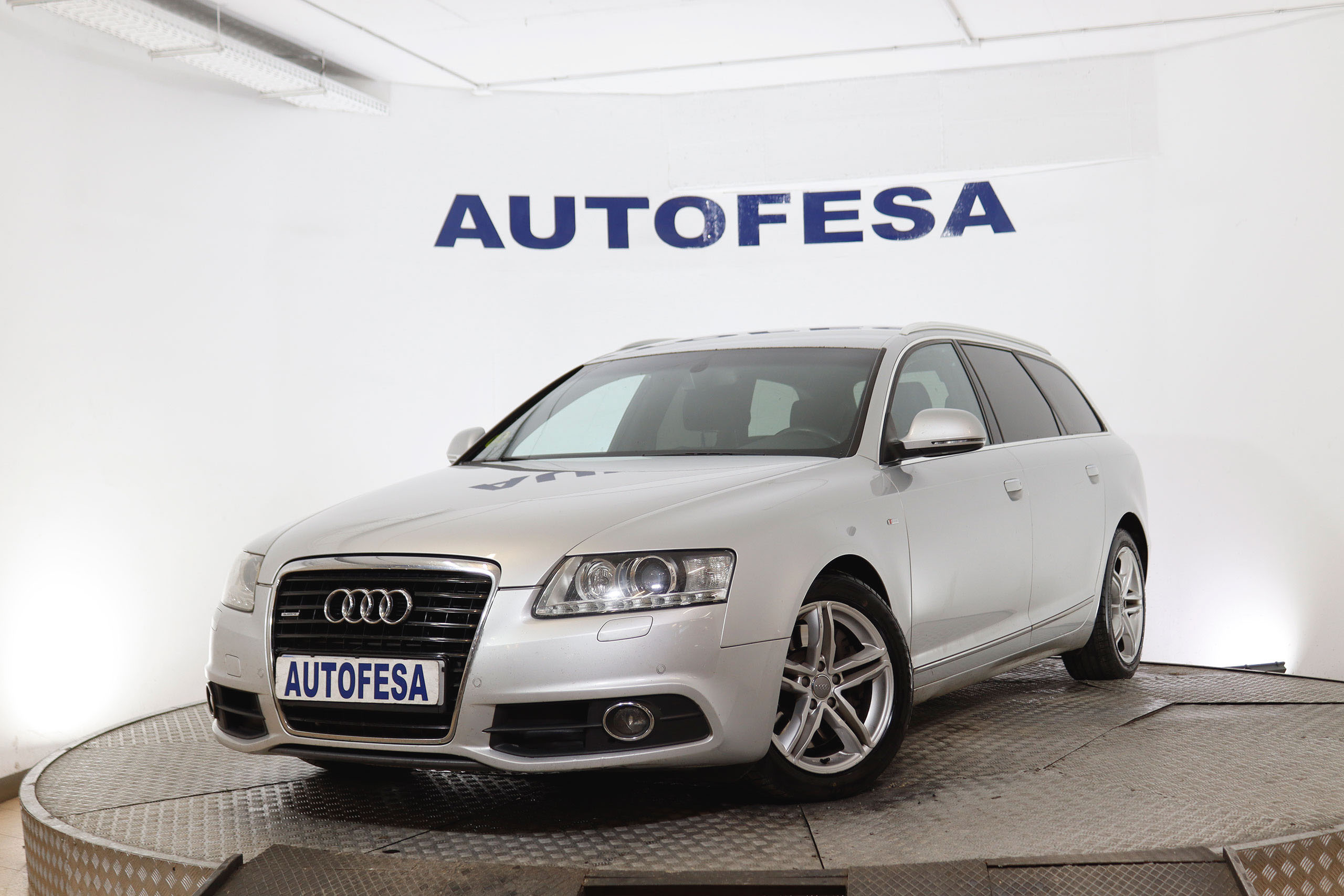 Audi A6 AVANT 3.0 TDI S-Line Quattro 240cv Auto 5P # NAVY, CUERO, BIXENON foto 1
