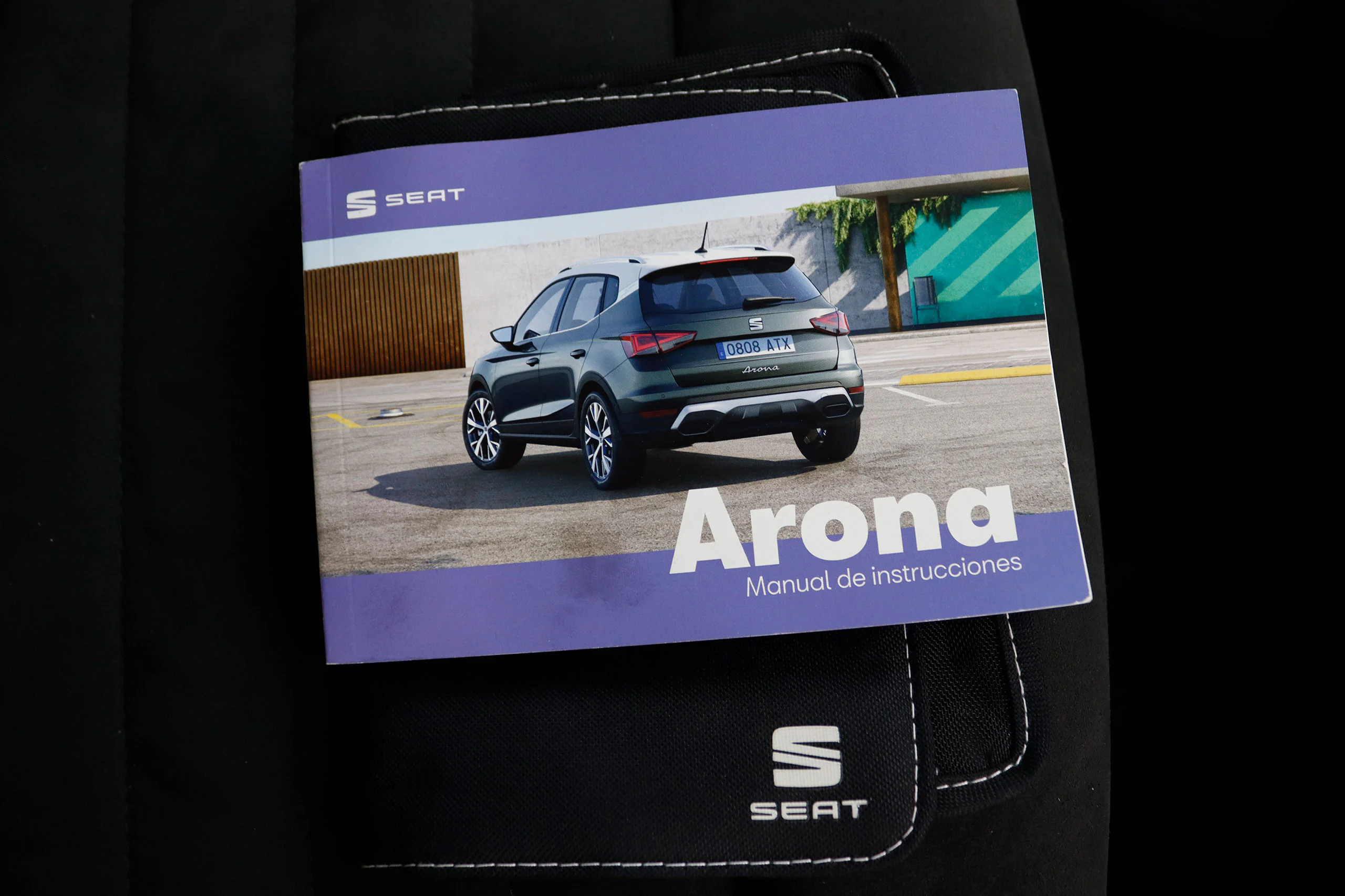 Seat Arona 1.0 TSI FR 110cv 5P S/S # GARANTIA FAB 02/2025,NAVY, FAROS LED, PARKTRONIC - Foto 29